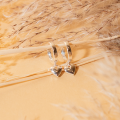 Aretes corazón sólido